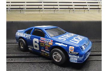 Tyco 440x2 (CUSTOM 1 of 1)#6 StrohLight HO Slot Nascar. (Video)