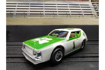 Tyco HP2 #1 Shamrock Super Gremlin HO Slot Car (VIDEO)
