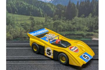 Tyco #5 Gulf McLaren MK8B 440x2 HO Slot Car