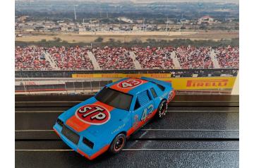 Tyco Flour Red #43 Aerocoup Rear Window GM Stock Car 440x2 HO Slot Car